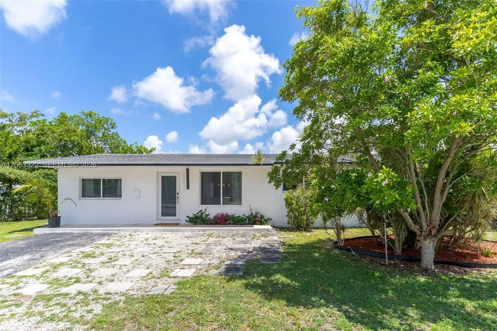 10851 SW 152nd St, Miami FL 33157
