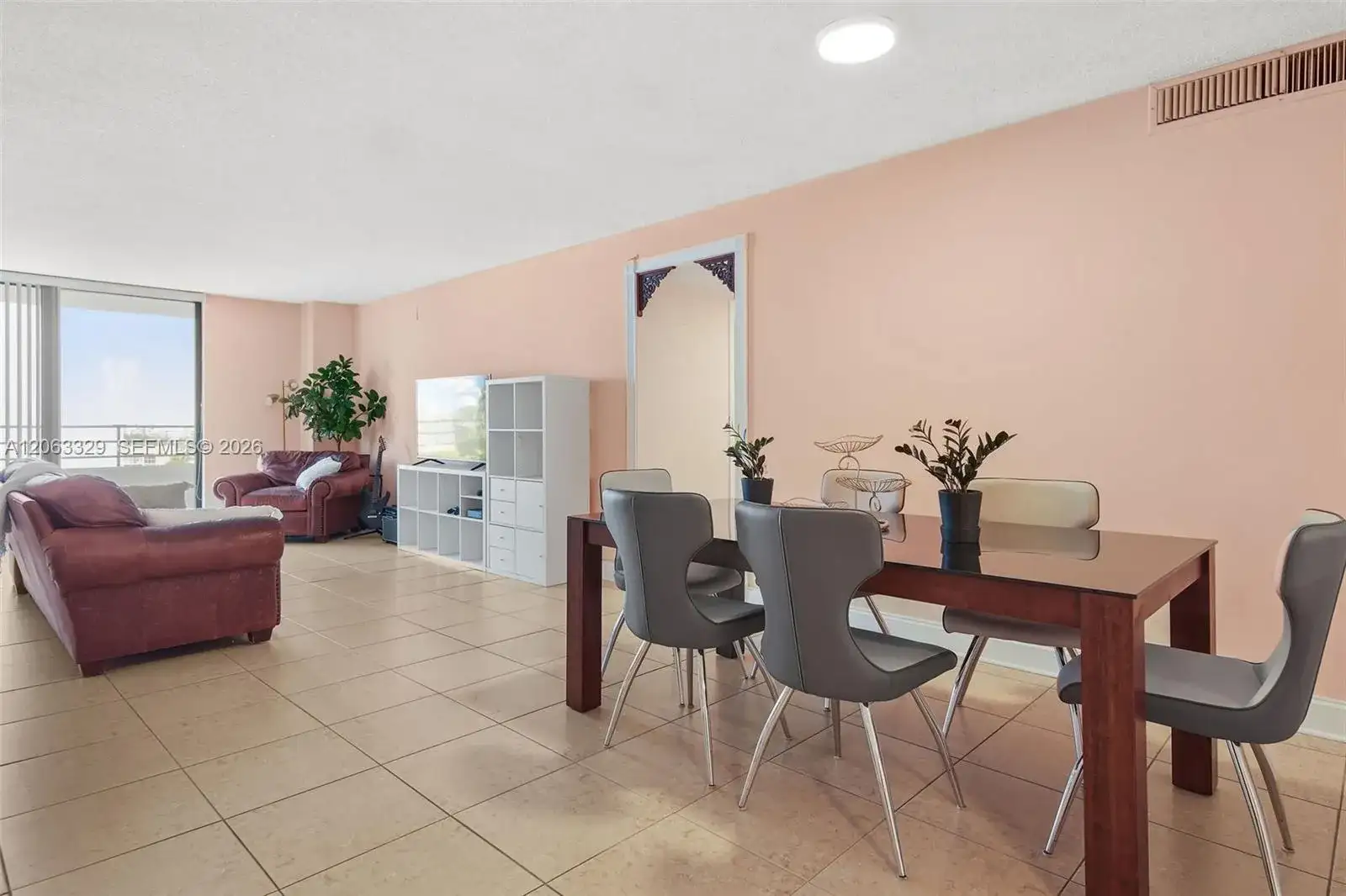 2500 Parkview Dr # 812, Hallandale Beach FL 33009 photo 4