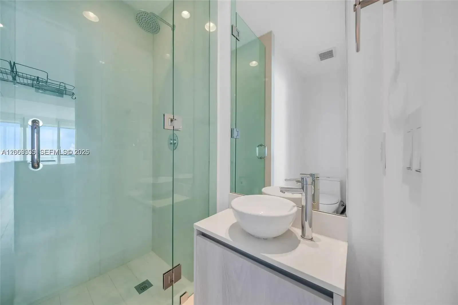 480 NE 31st St # 2003, Miami FL 33137 photo 3
