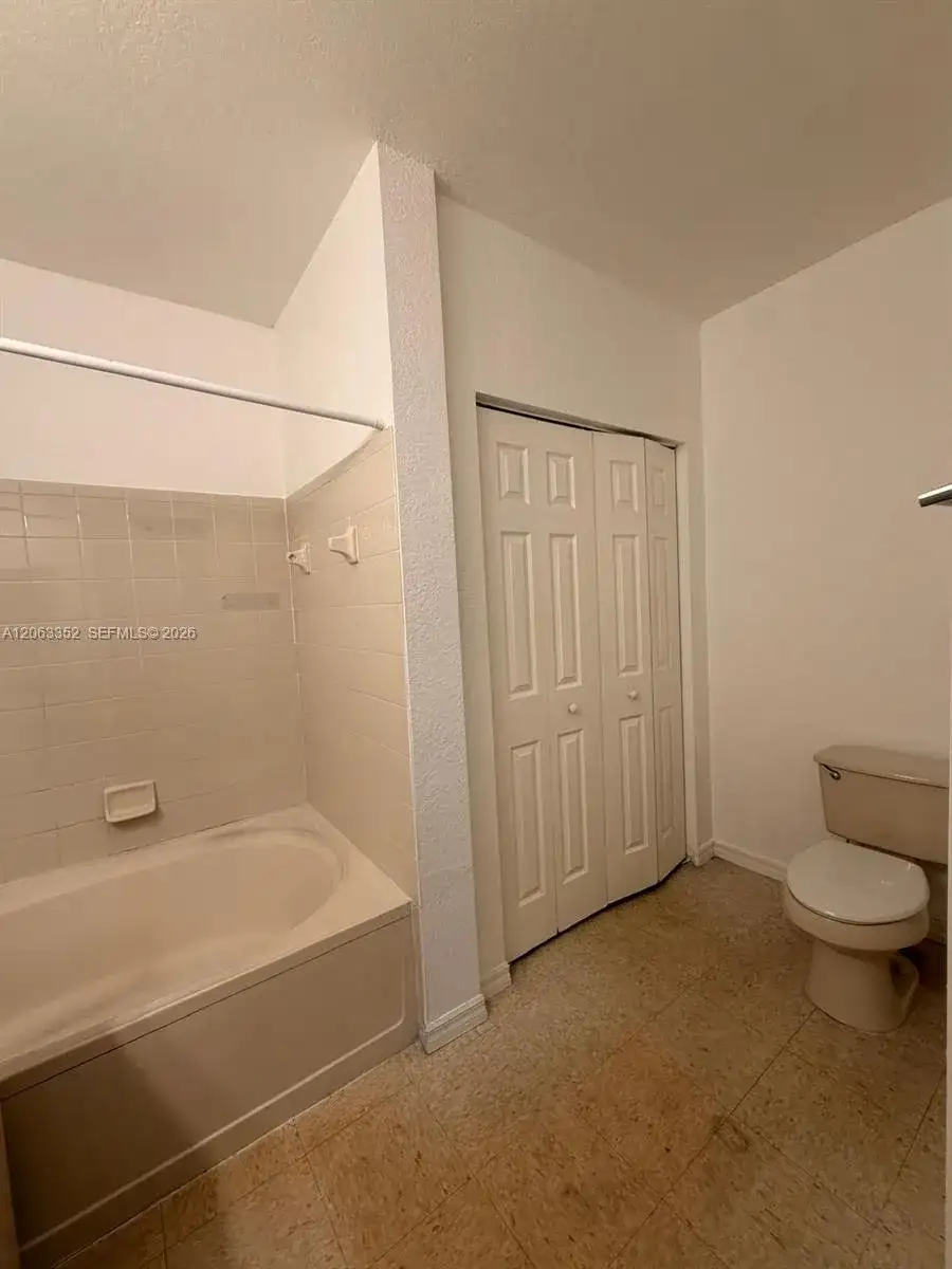 2705 Belmont Ln # 2705, North Lauderdale FL 33068 photo 3