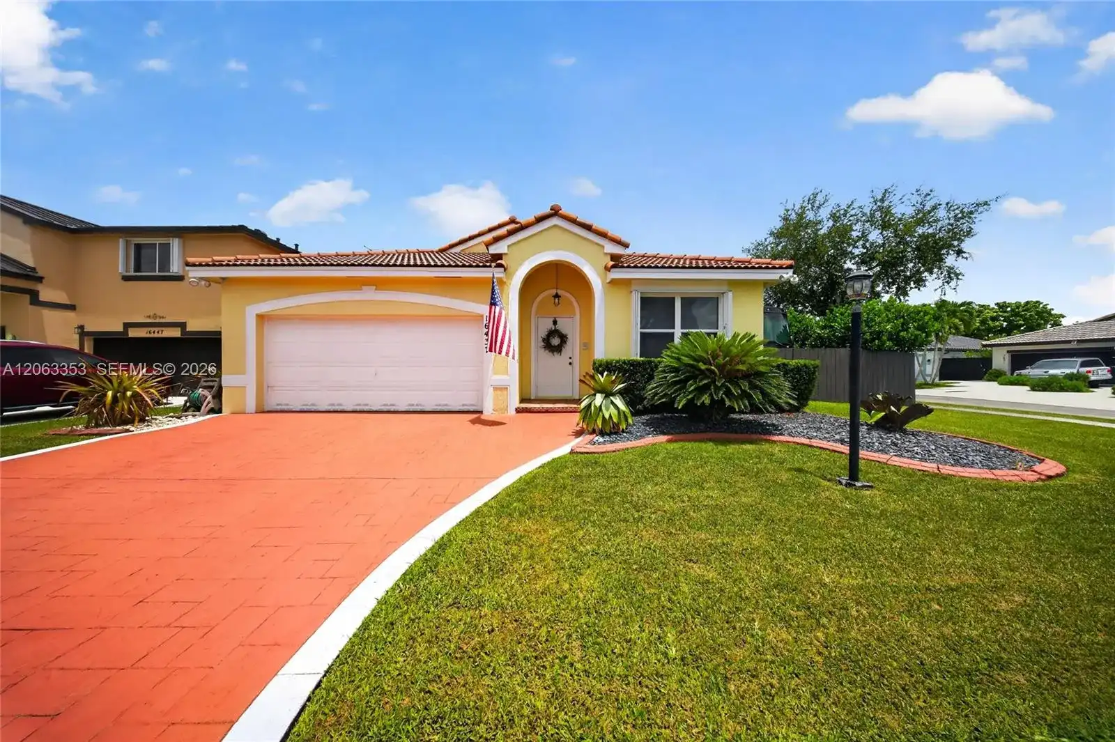 16437 SW 76th Ter, Miami FL 33193