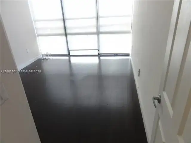 600 NE 36th St # 402, Miami FL 33137 photo 4