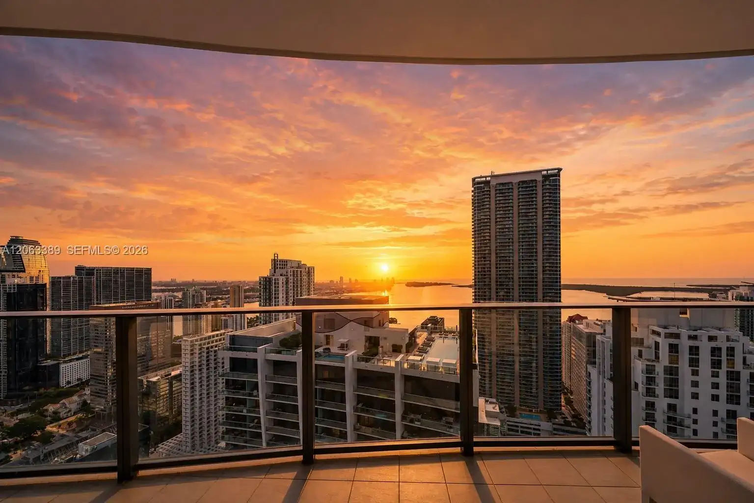 1000 Brickell Plz, Miami FL 33131 photo 3