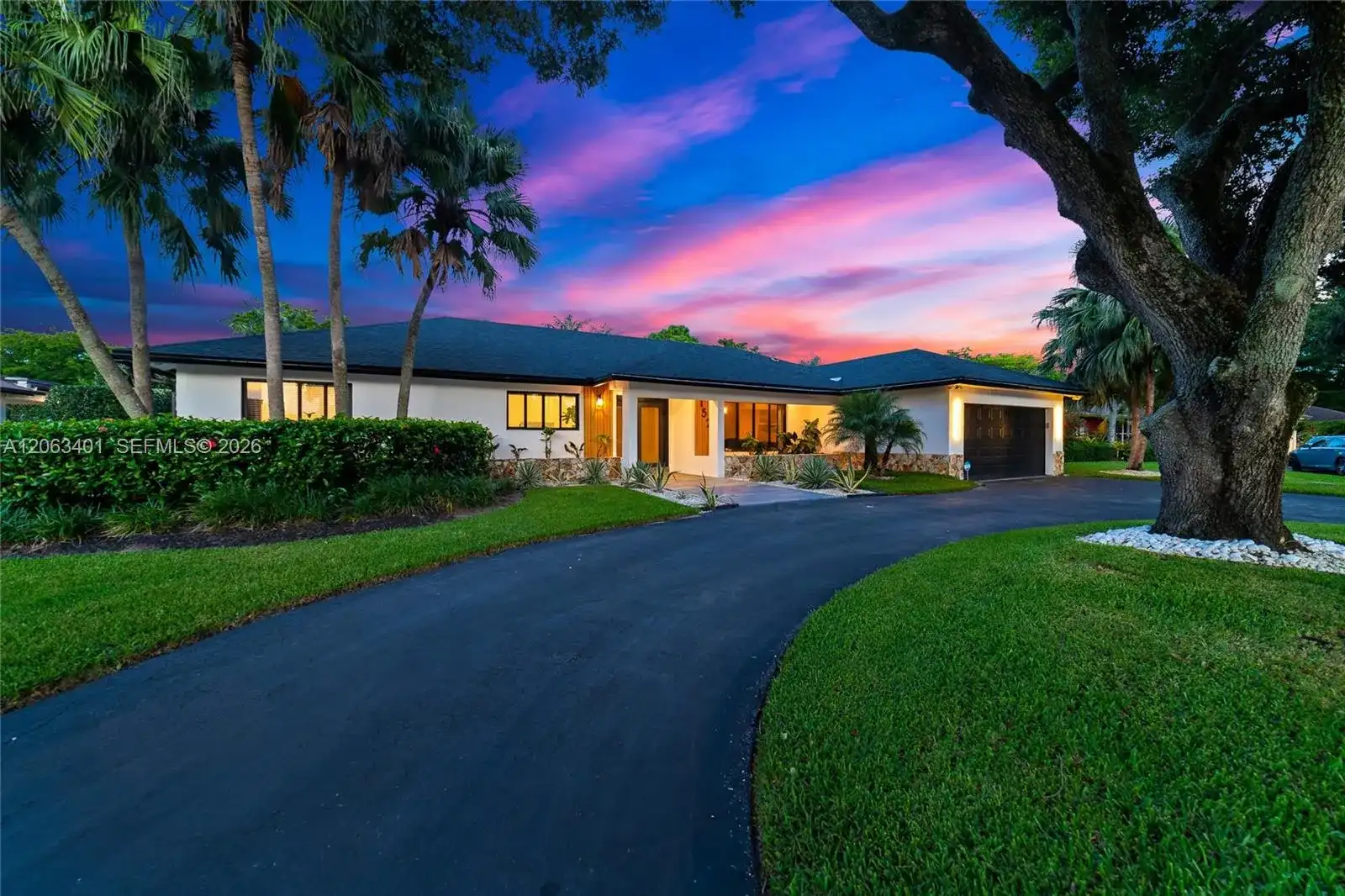 1520 SW 68th Ave, Plantation FL 33317