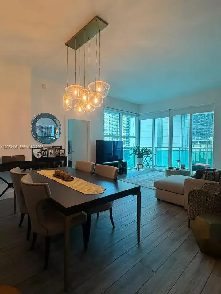 951 Brickell Ave # 910, Miami FL 33131 photo 3