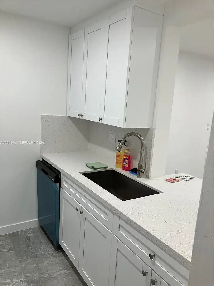8305 SW 72nd Ave # 109A, Miami FL 33143 photo 3