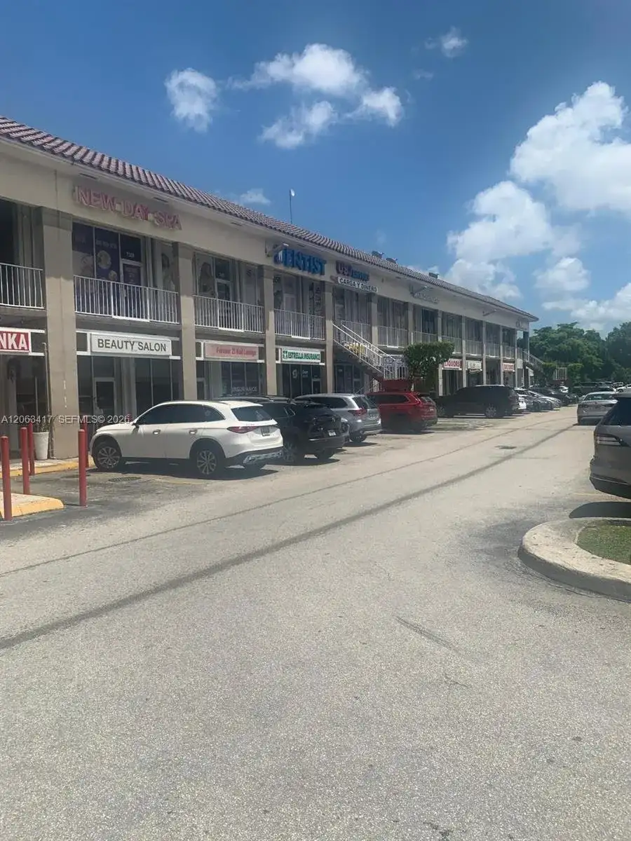 7291 NW 36th St, Miami FL 33166 photo 3
