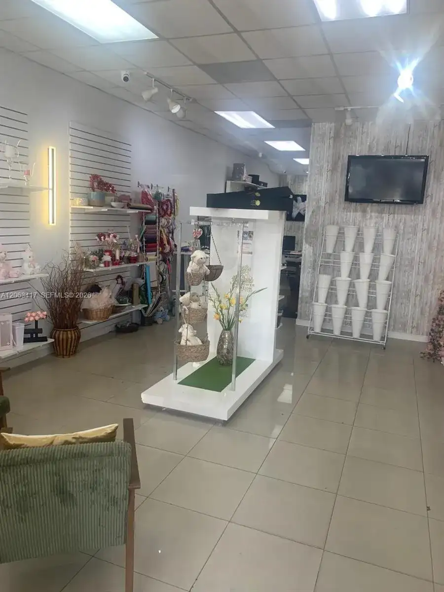 7291 NW 36th St, Miami FL 33166 photo 4