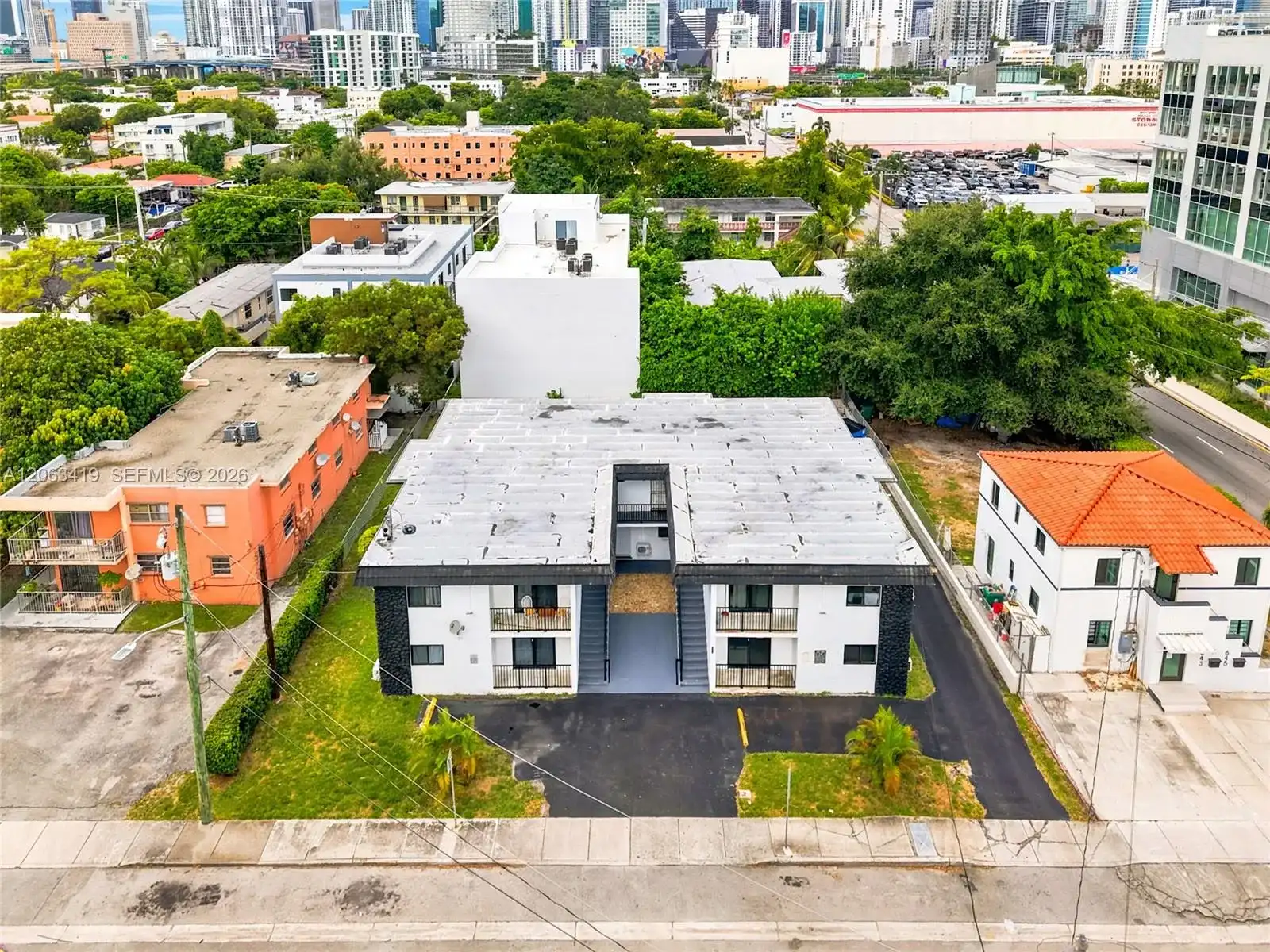 635 SW 7th Ct APT 4, Miami FL 33130
