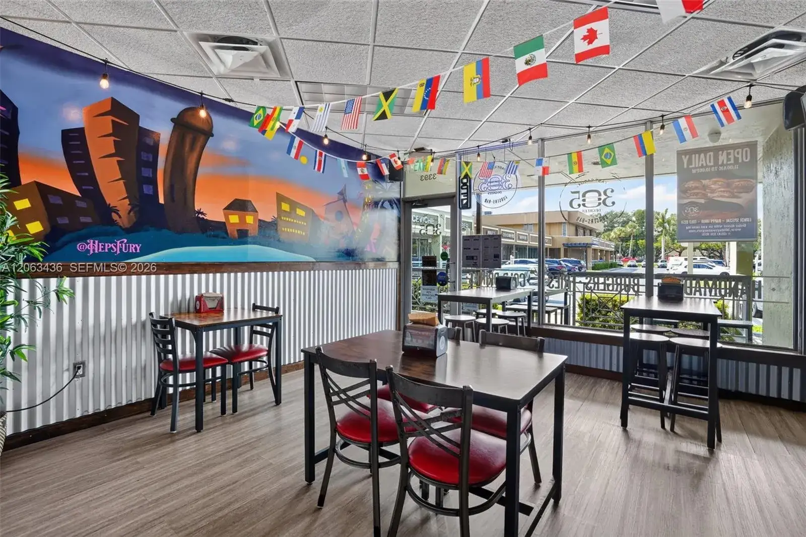Turnkey Hollywood Restaurant w/ Hood, Gas & 2COP!, Hollywood FL 33021