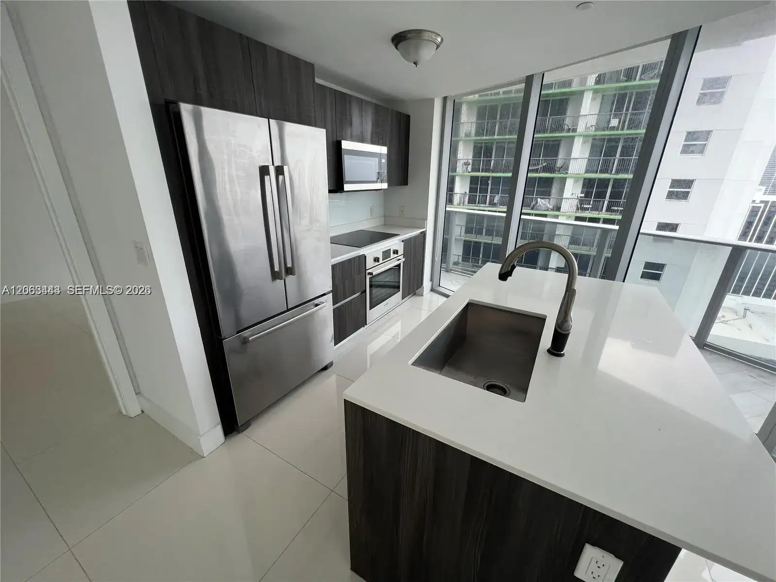 488 NE 18th St # 3000, Miami FL 33132 photo 3