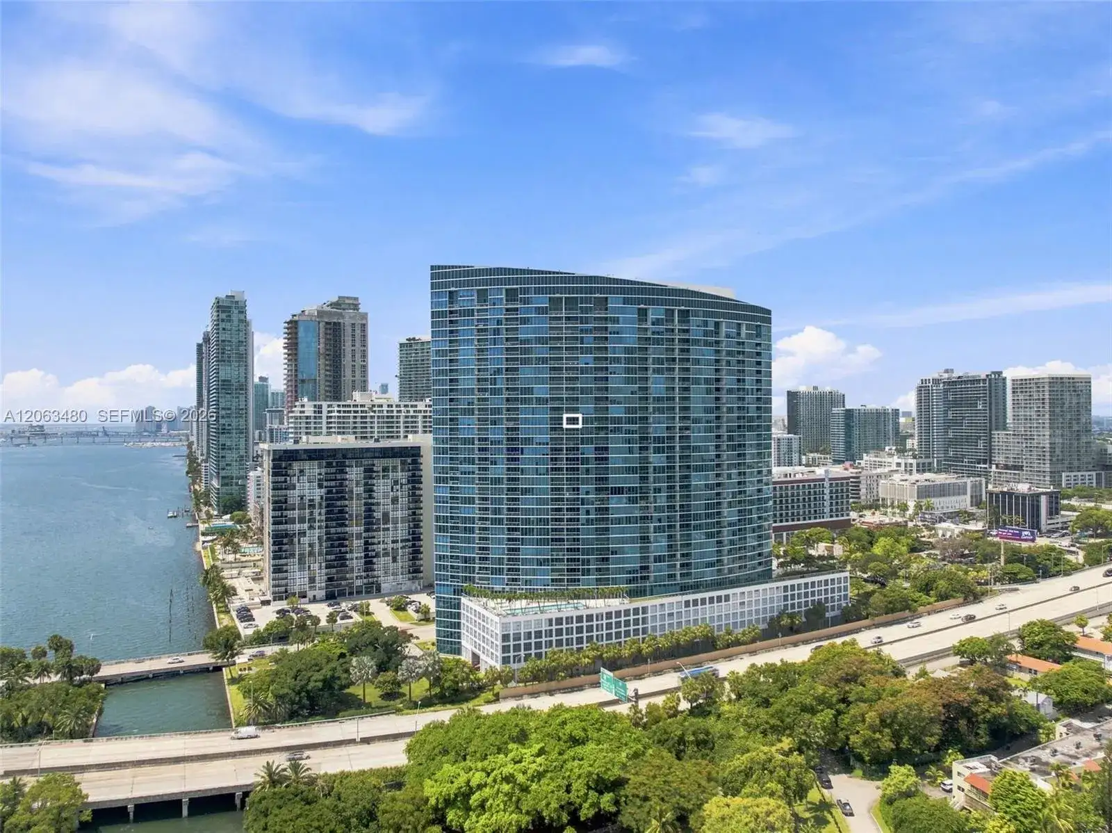 601 NE 36th St # 2308, Miami FL 33137 photo 4