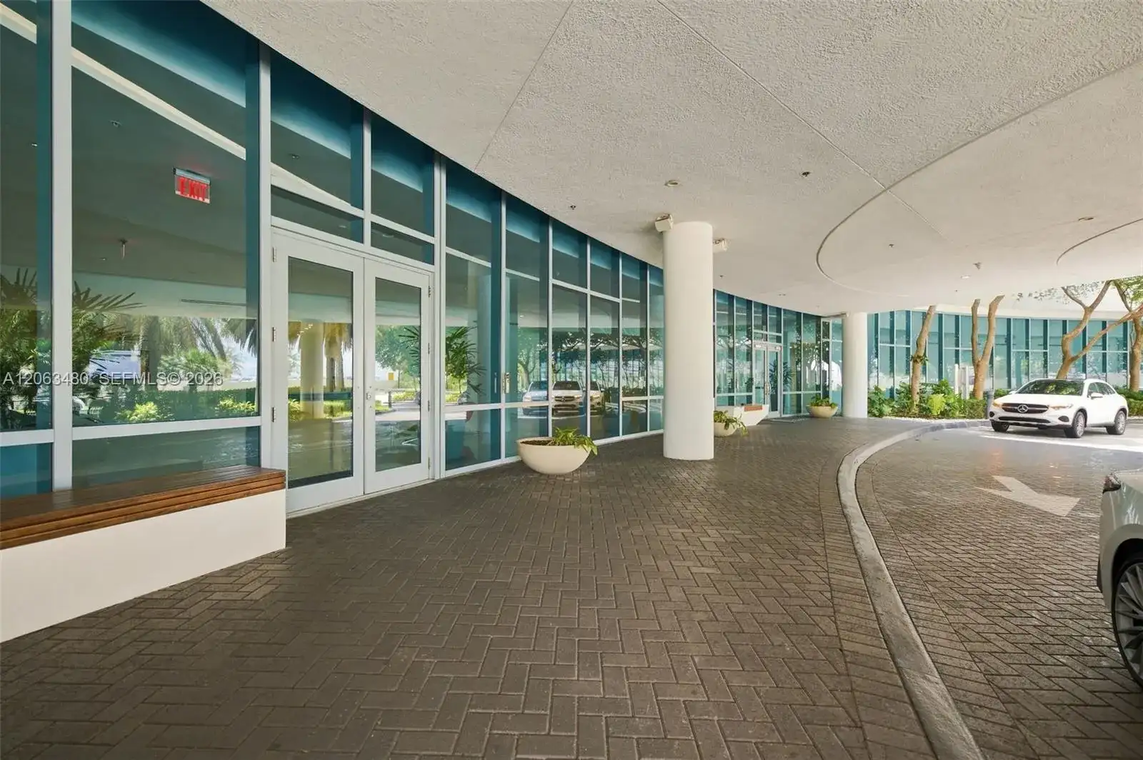 601 NE 36th St # 2308, Miami FL 33137 photo 5