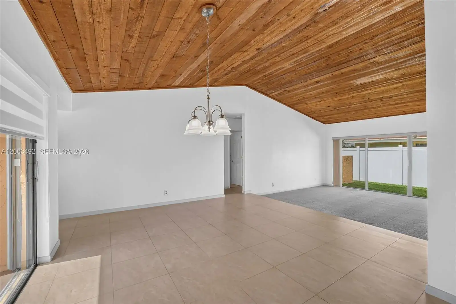 725 NW 49th Ave, Coconut Creek FL 33063 photo 5
