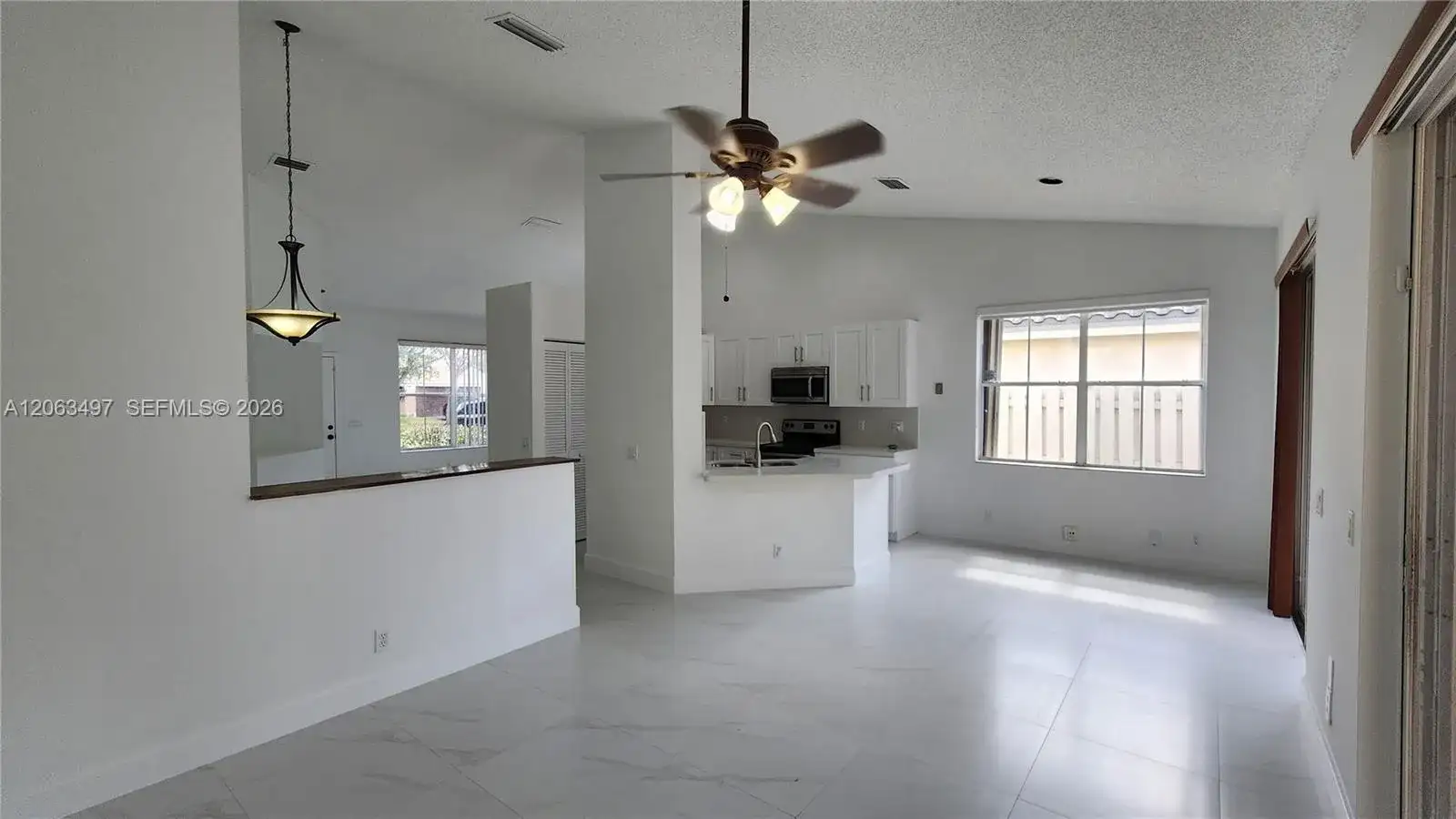 924 Falling Water Rd # 924, Weston FL 33326 photo 4