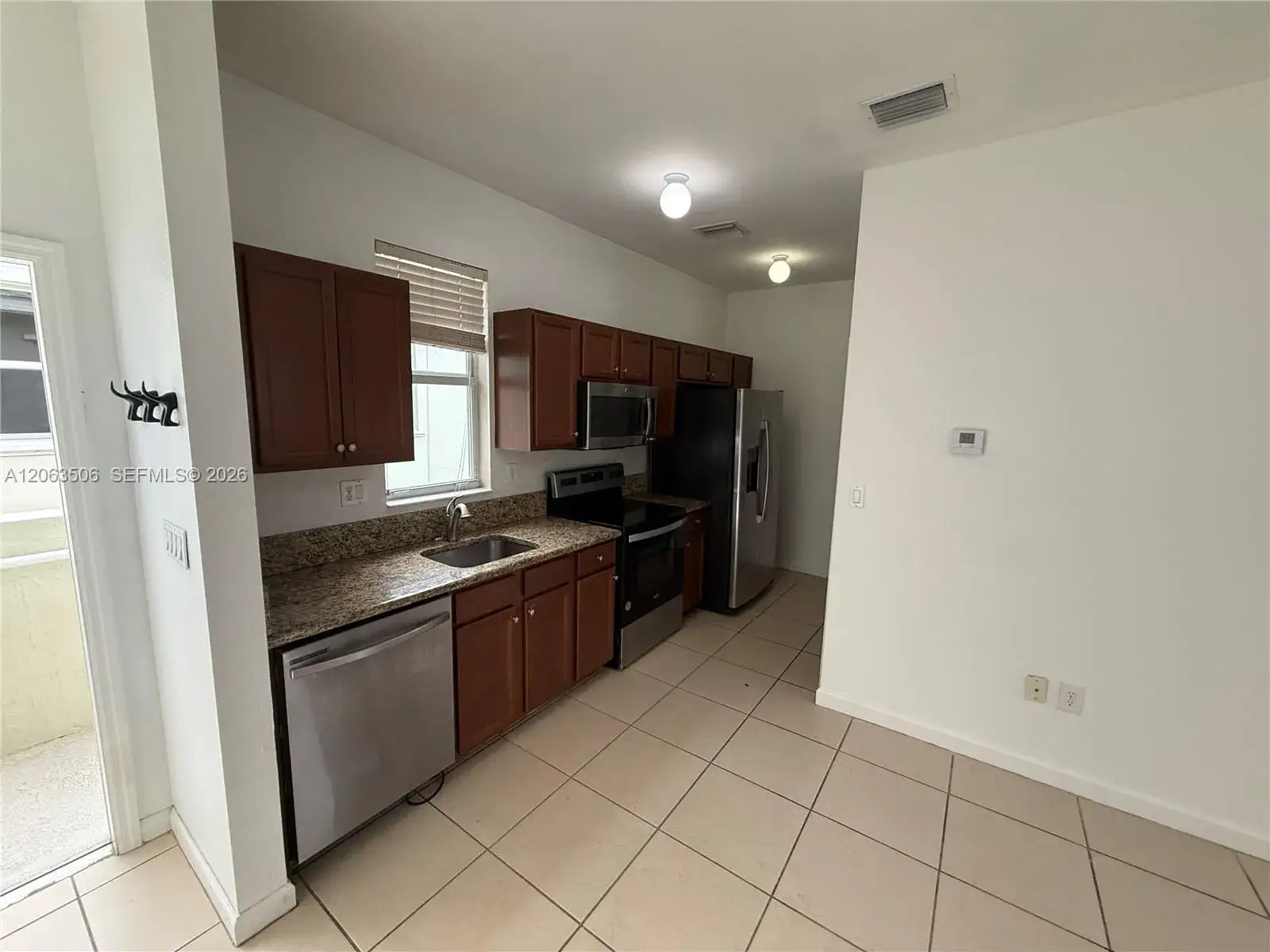 9465 SW 171st Ct, Miami FL 33196