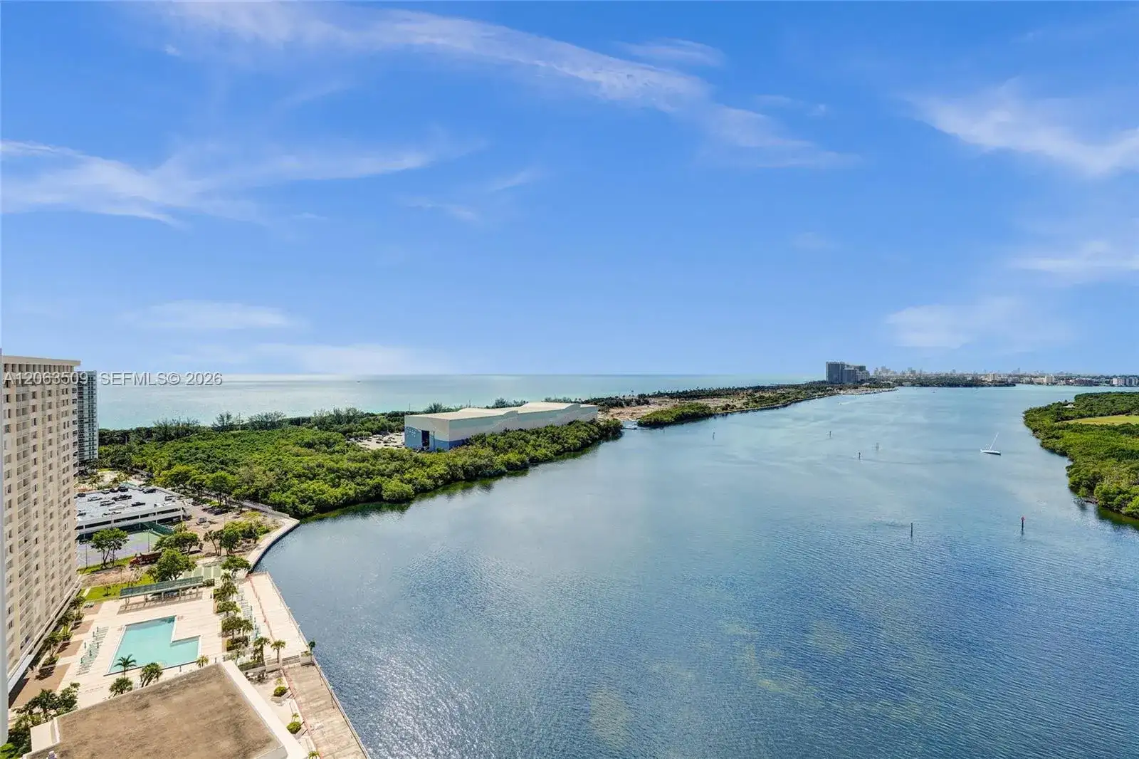 500 Bayview Dr, Sunny Isles Beach FL 33160 photo 5