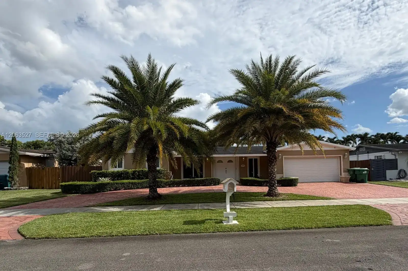 14552 SW 75th St, Miami FL 33183