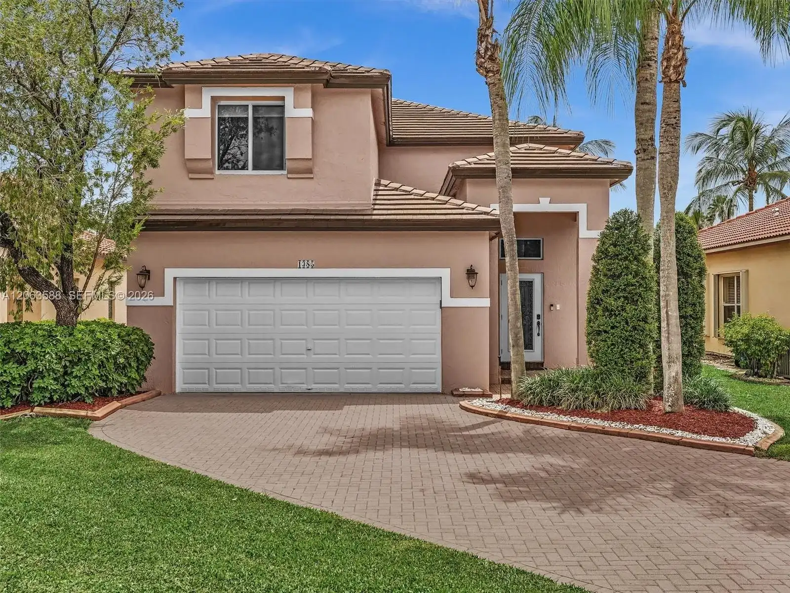 1385 NW 192nd Ter, Pembroke Pines FL 33029