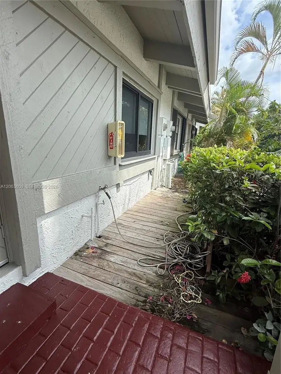 2645 S Parkview Dr # 2645, Hallandale Beach FL 33009 photo 3