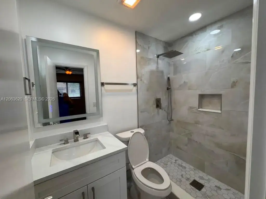 18331 NW 2nd Ct, Miami Gardens FL 33169