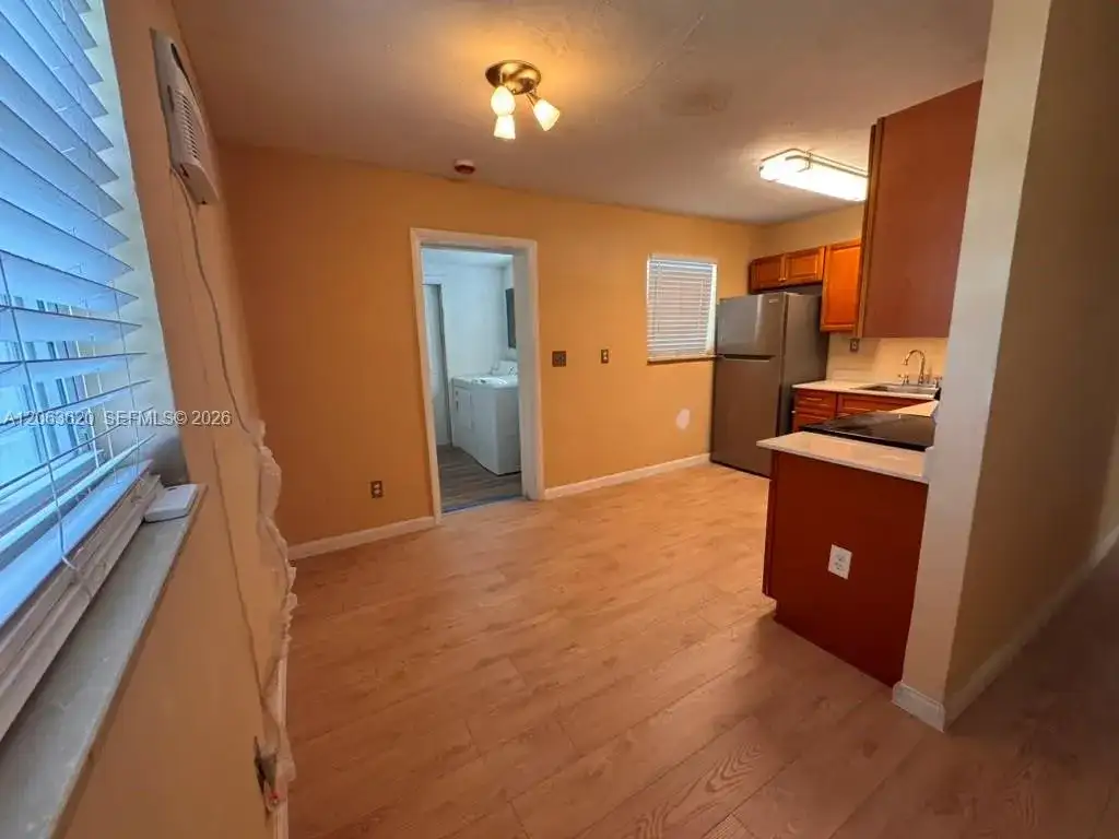 18331 NW 2nd Ct, Miami Gardens FL 33169 photo 5