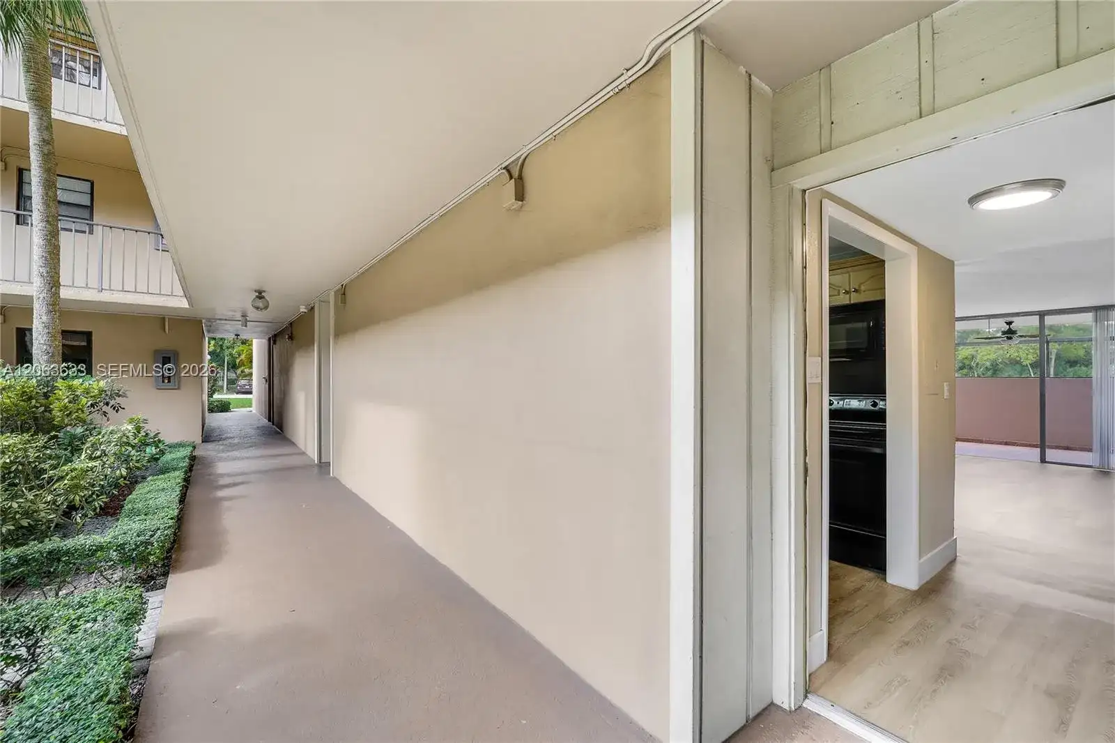 10425 SW 112th Ave # 103, Miami FL 33176 photo 3