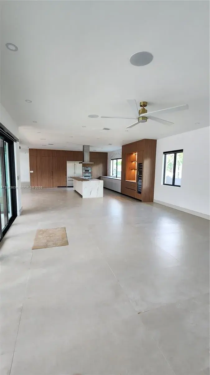17510 SW 48 St., Southwest Ranches FL 33331