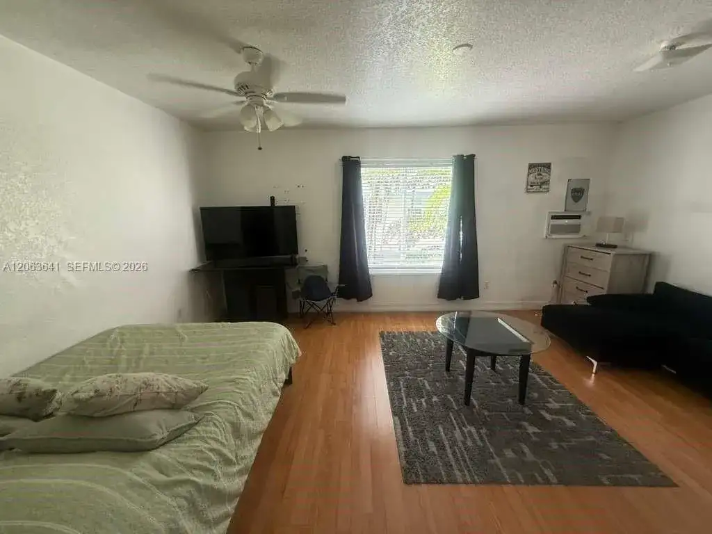 820 Euclid Ave # 206, Miami Beach FL 33139 photo 3