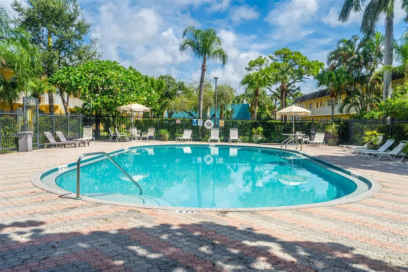 5168 NE 6th Ave # 416, Oakland Park FL 33334