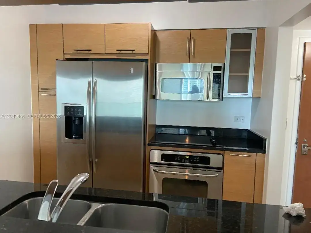 31 SE 5th St # 2103, Miami FL 33131 photo 4