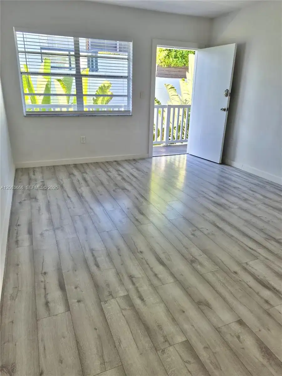344 Meridian Ave # 4B, Miami Beach FL 33139 photo 2