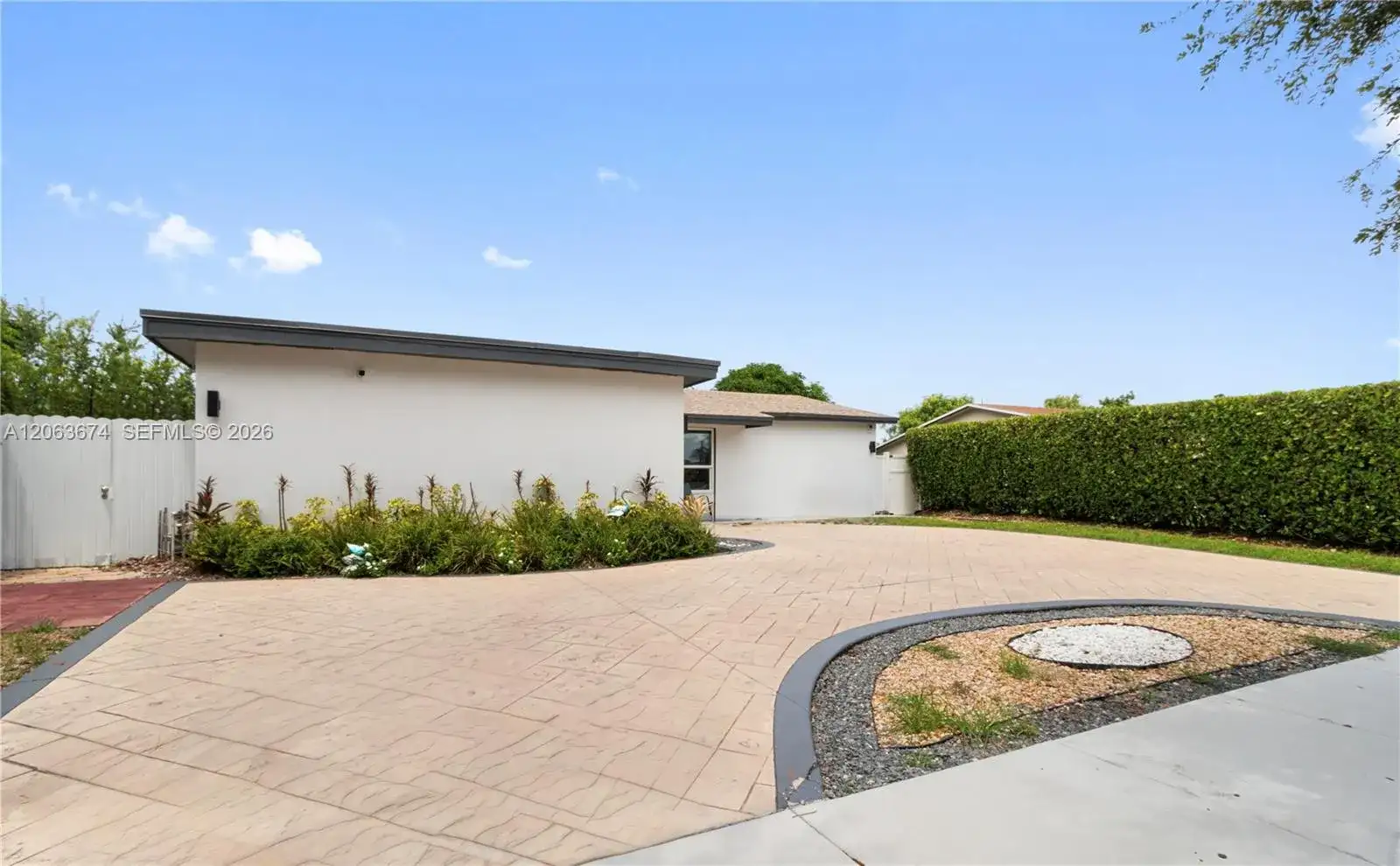 1150 N Douglas Rd, Pembroke Pines FL 33024 photo 3