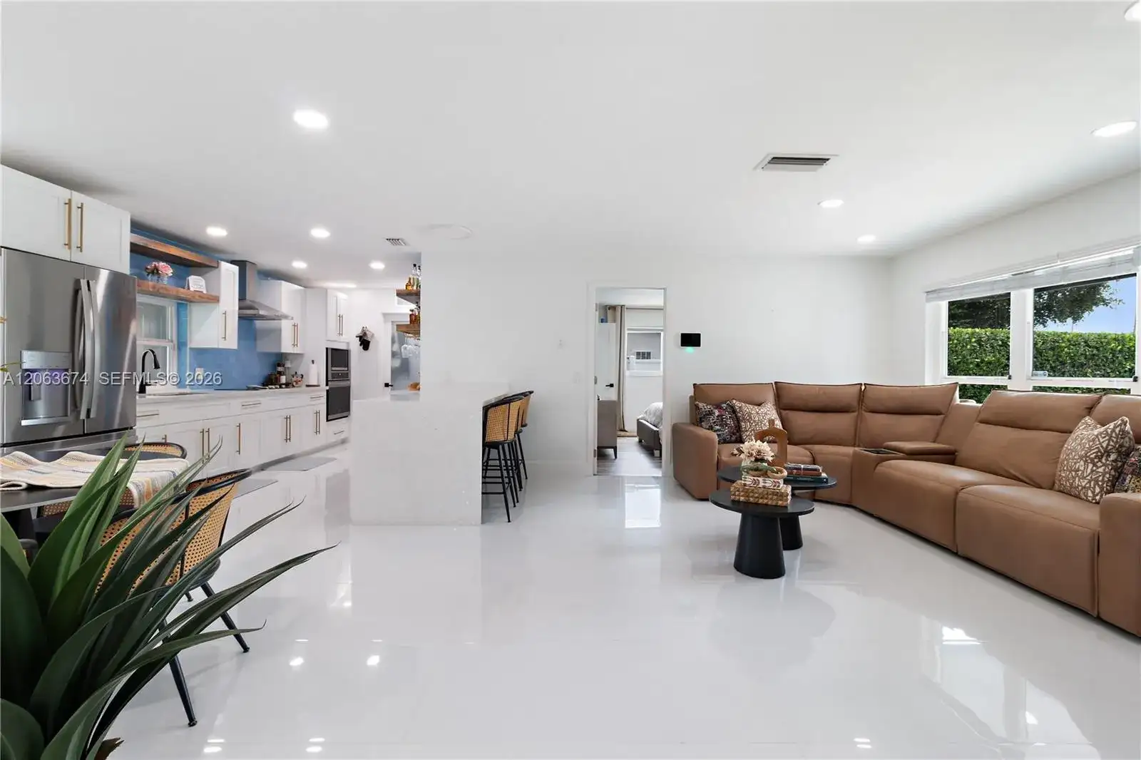 1150 N Douglas Rd, Pembroke Pines FL 33024 photo 4