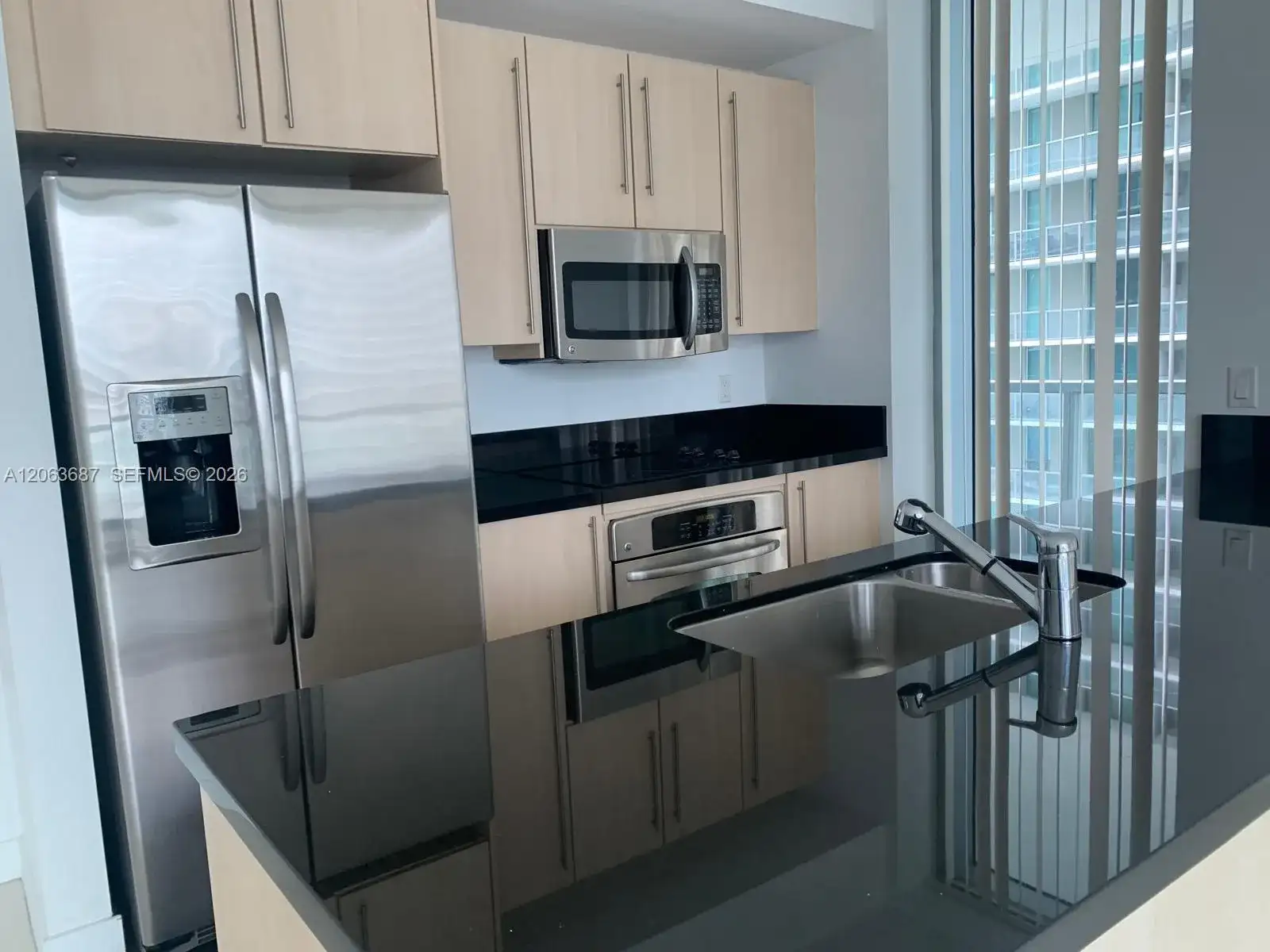79 SW 12 ST # 1707, Miami FL 33130 photo 3