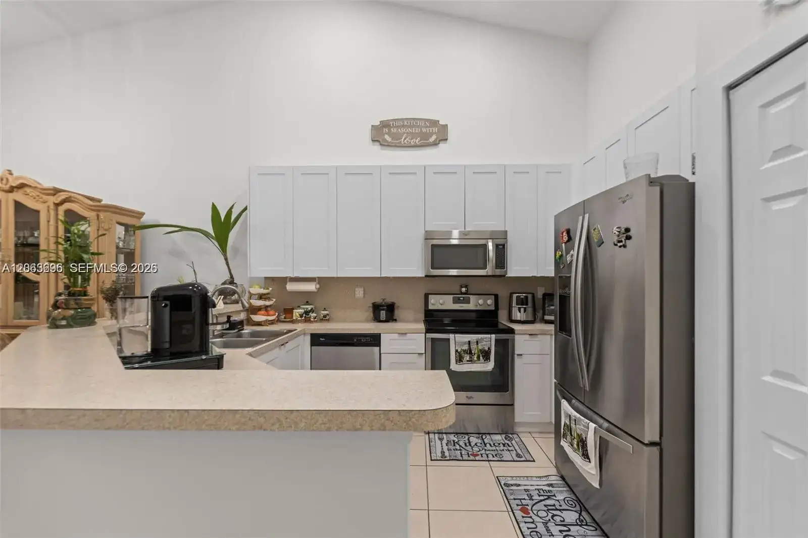 3220 NE 11th Dr, Homestead FL 33033 photo 5
