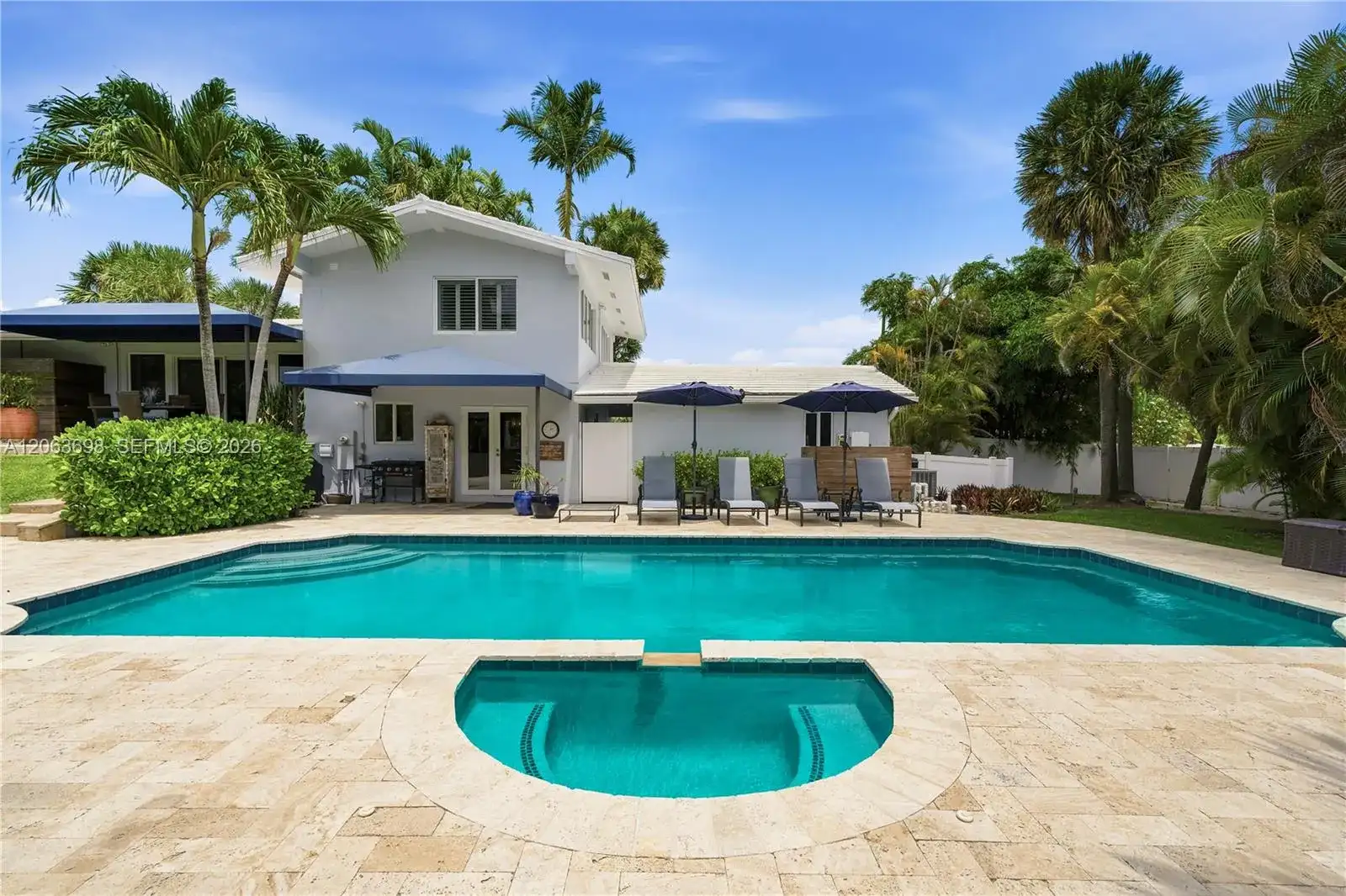 3721 NE 15th Ave, Oakland Park FL 33334 photo 2