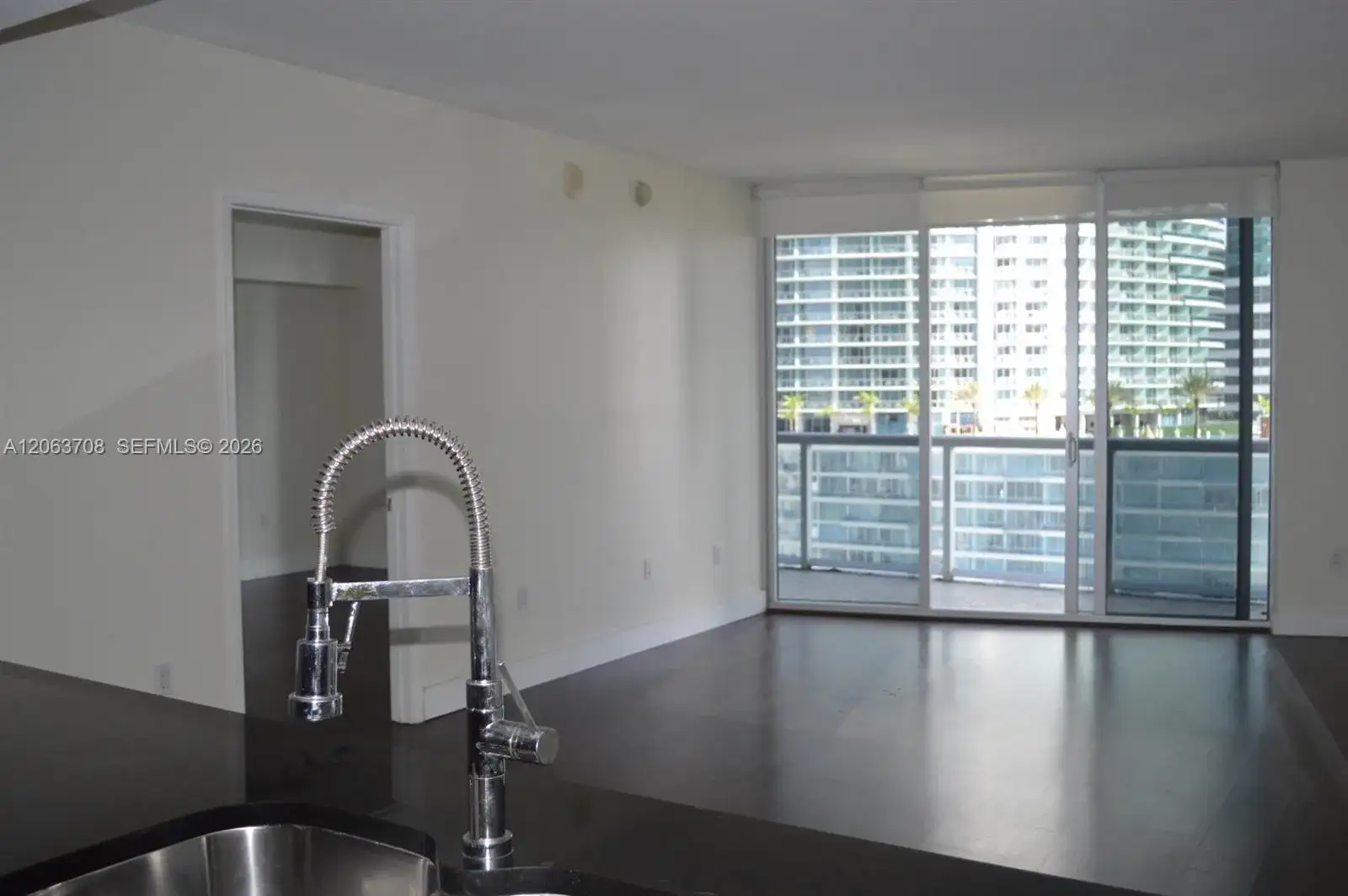 475 Brickell Ave # 1814, Miami FL 33131 photo 4
