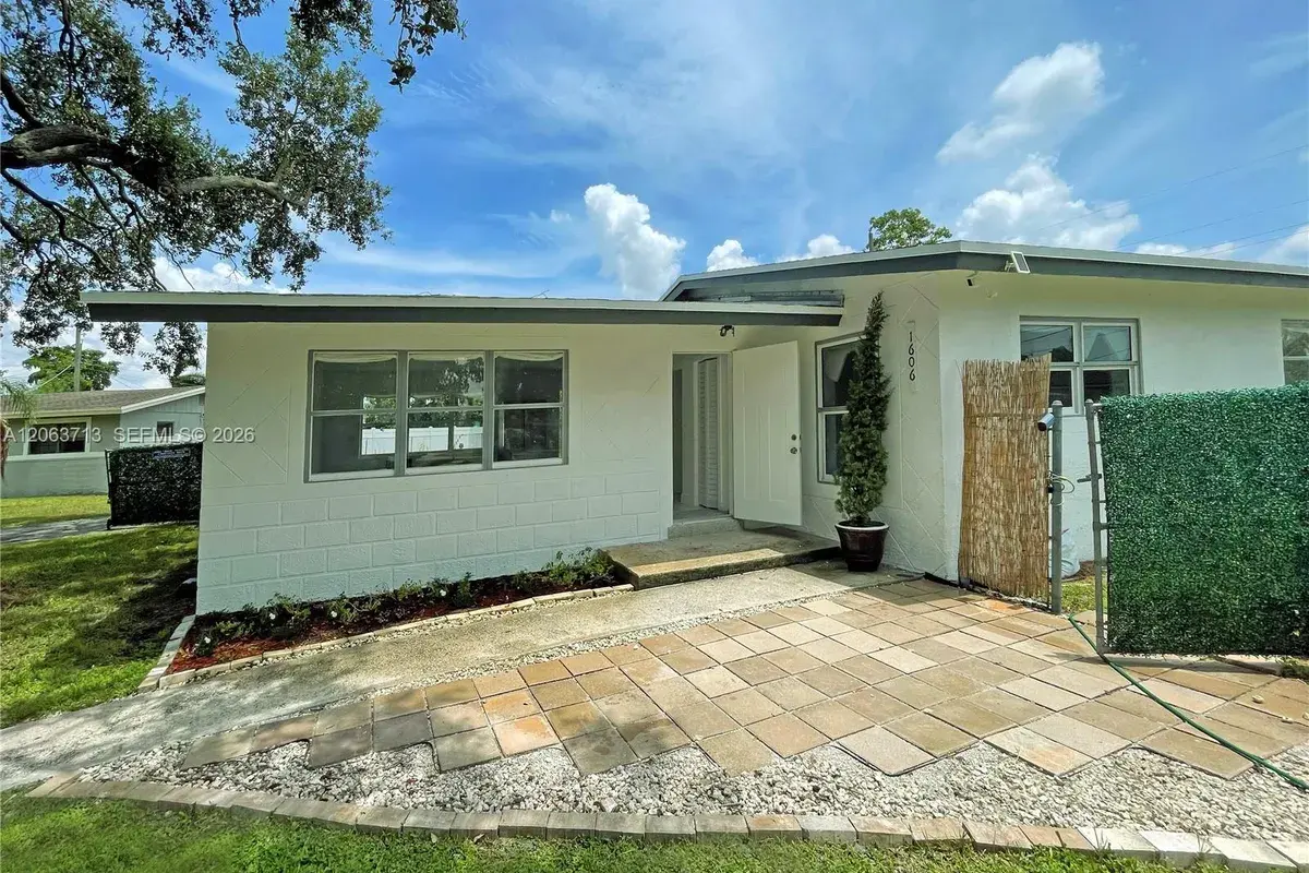 1606 NW 12th Ave, Fort Lauderdale FL 33311