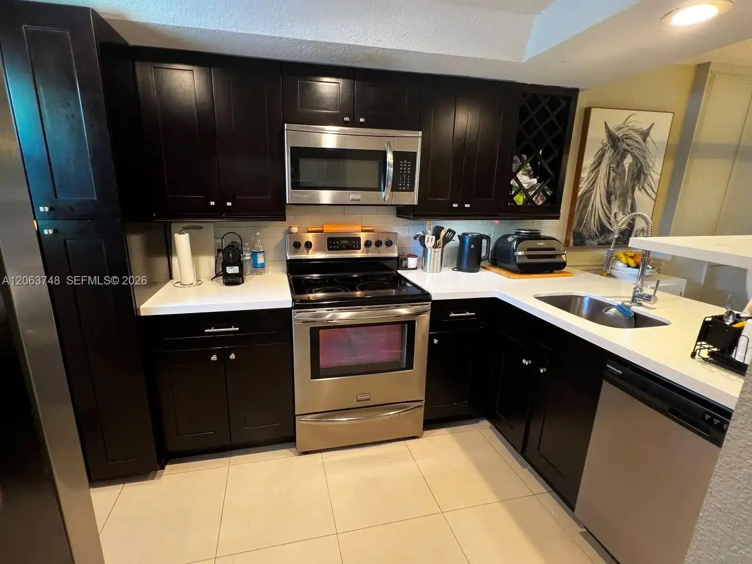 111 Royal Park Dr # 1F, Oakland Park FL 33309 photo 3