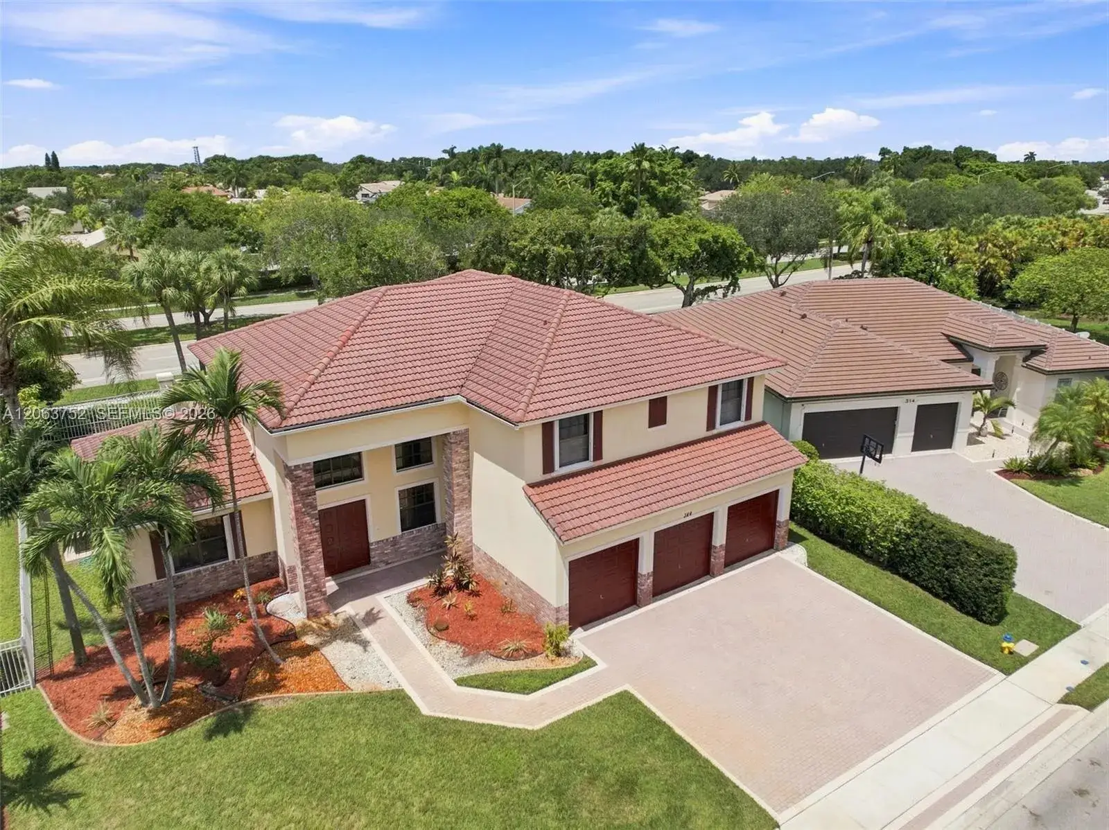 344 SW 159th Ln, Pembroke Pines FL 33027