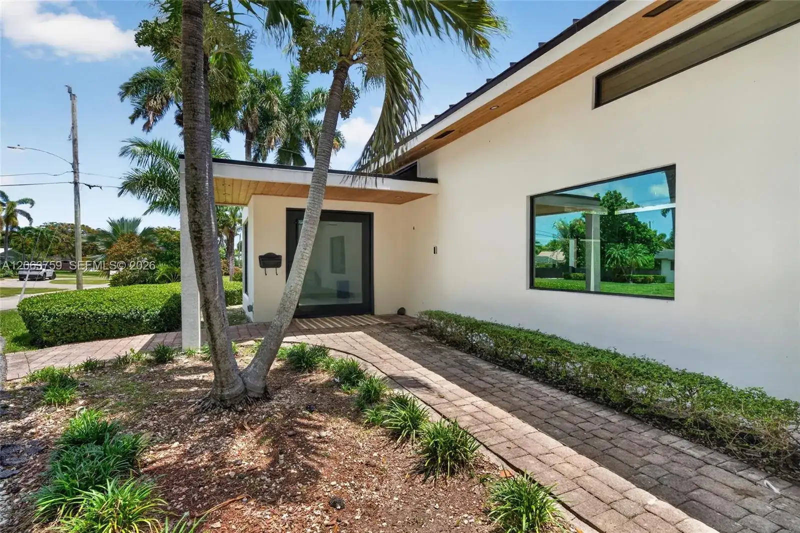 8880 SW 149th St, Palmetto Bay FL 33176 photo 3