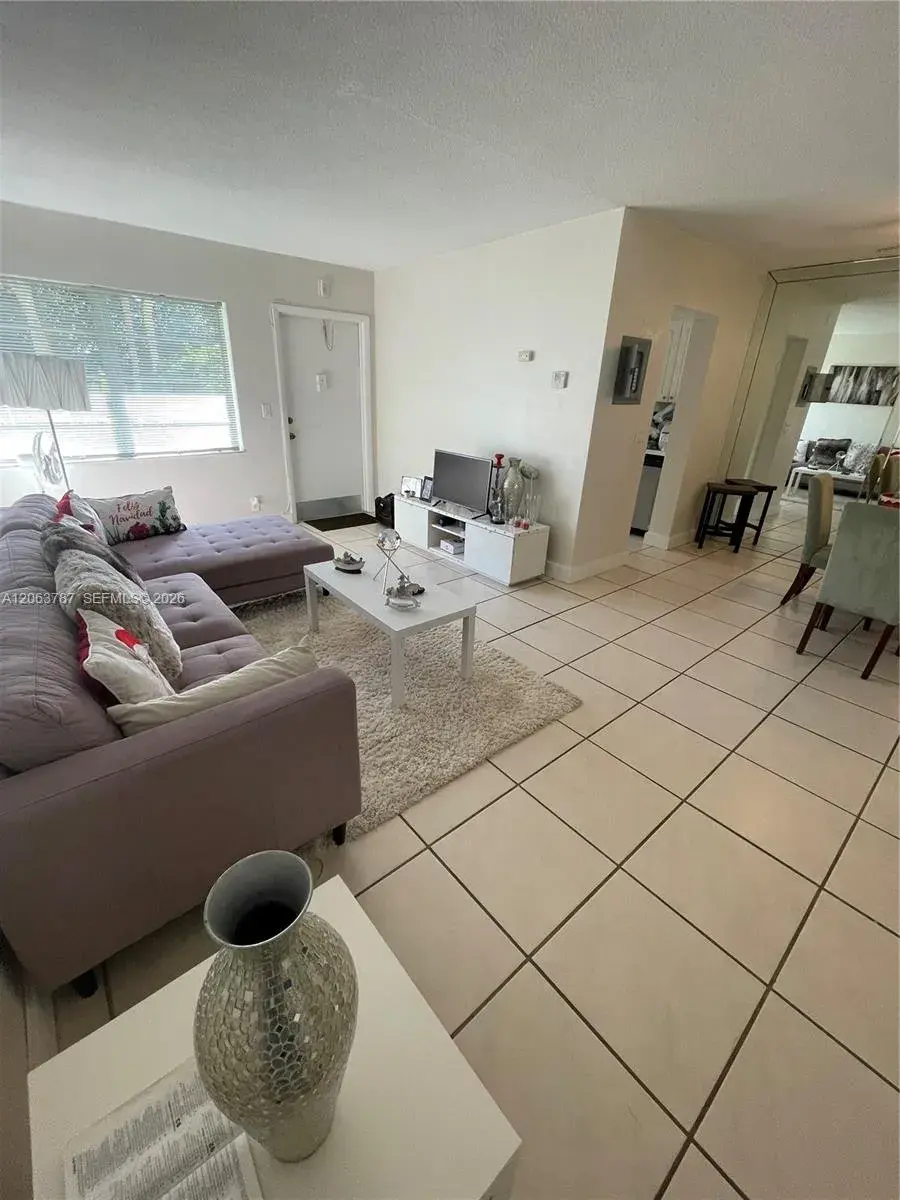 1420 Atlantic Shores Blvd # 130, Hallandale Beach FL 33009