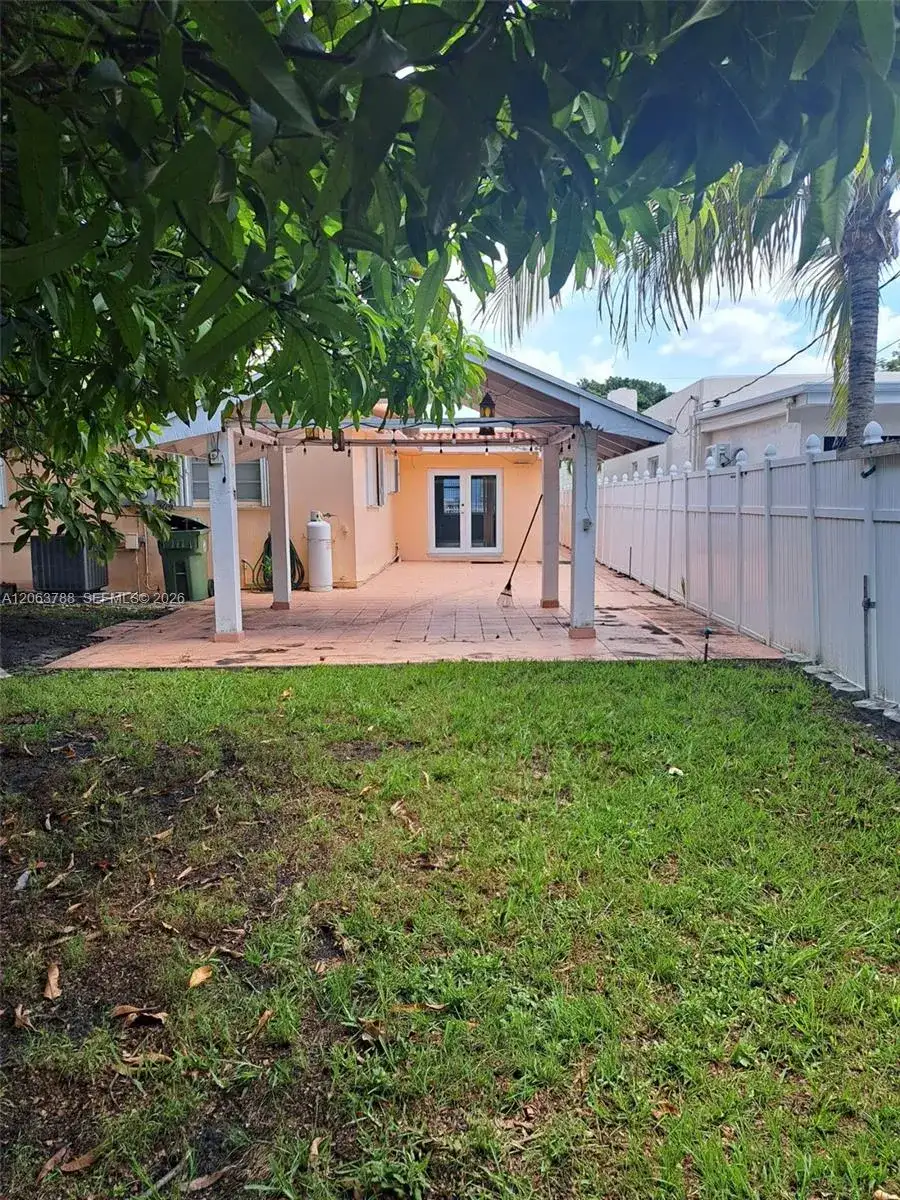 3062 SW 14th St, Miami FL 33145 photo 5