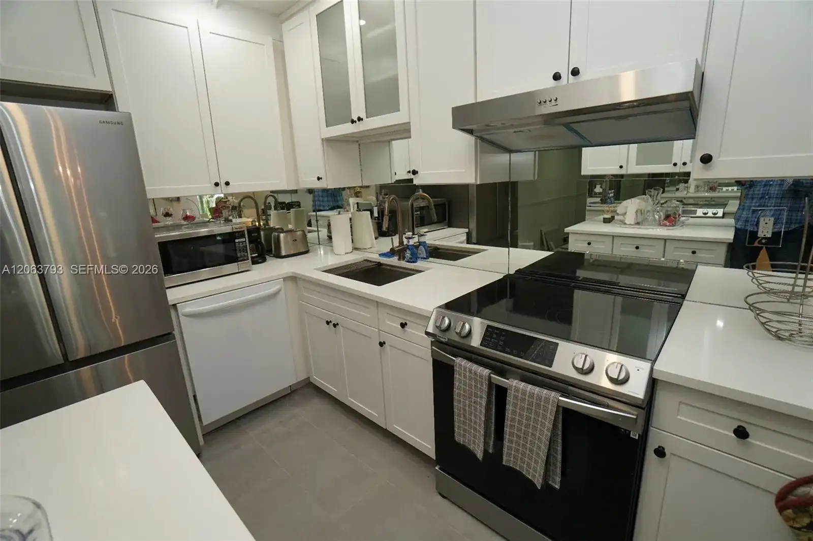 1540 Meridian Ave # 3G, Miami Beach FL 33139 photo 5