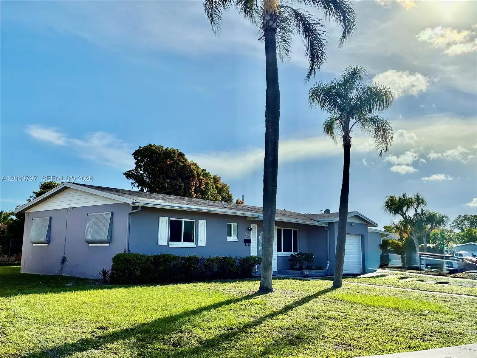 3790 NW 28th St, Lauderdale Lakes FL 33311 photo 2