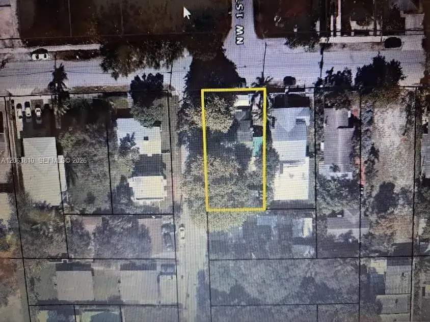 60 NW 60th St, Miami FL 33127