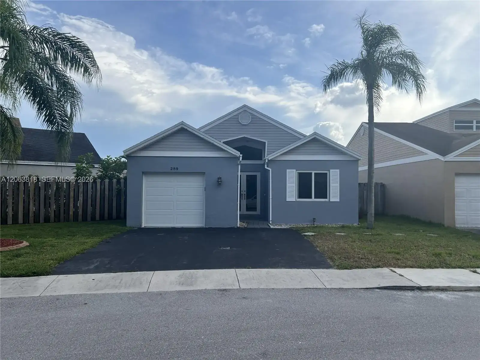289 SW 159th Ln, Sunrise FL 33326 photo 5