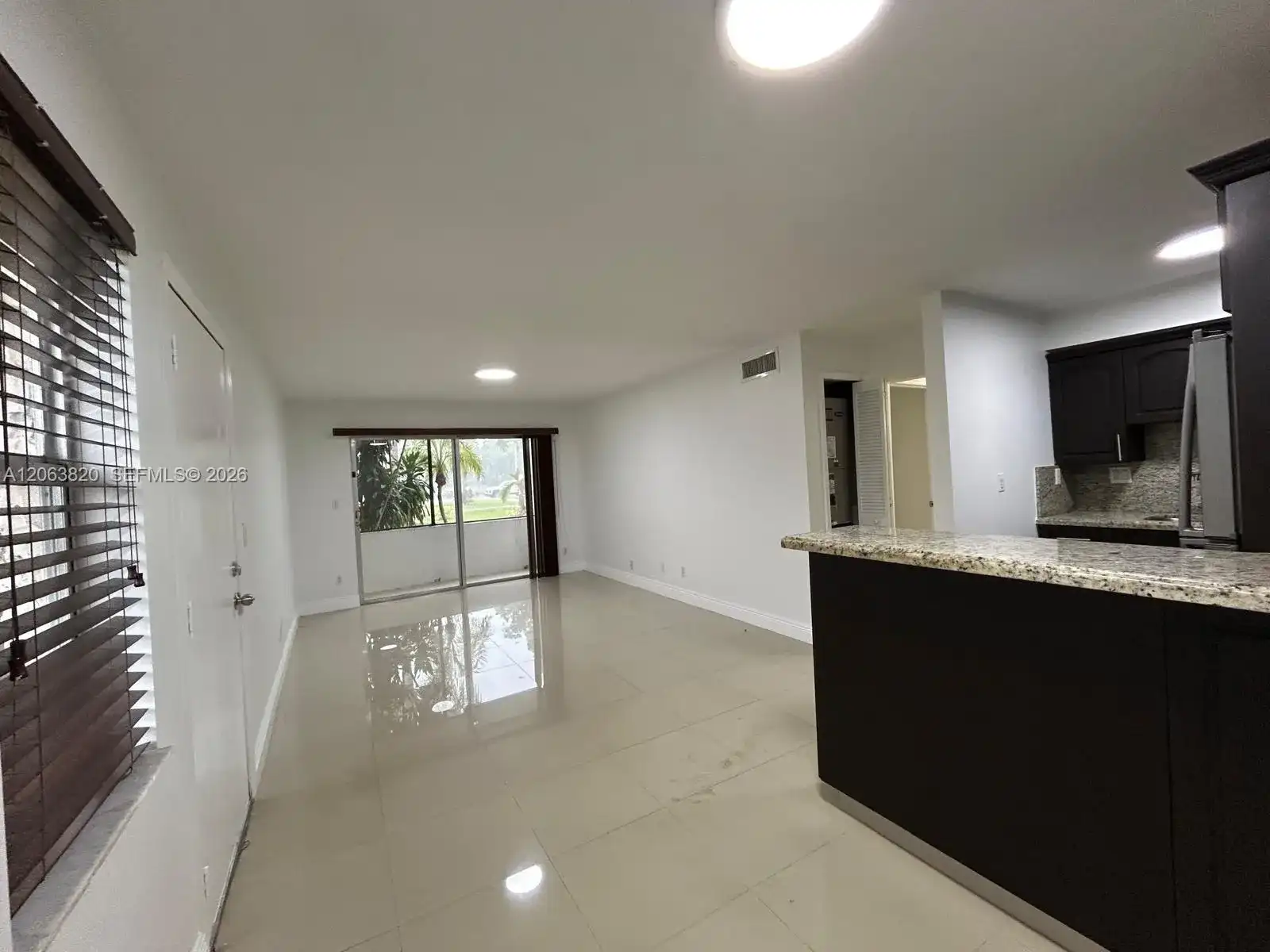 8701 SW 141st St # L3, Palmetto Bay FL 33176