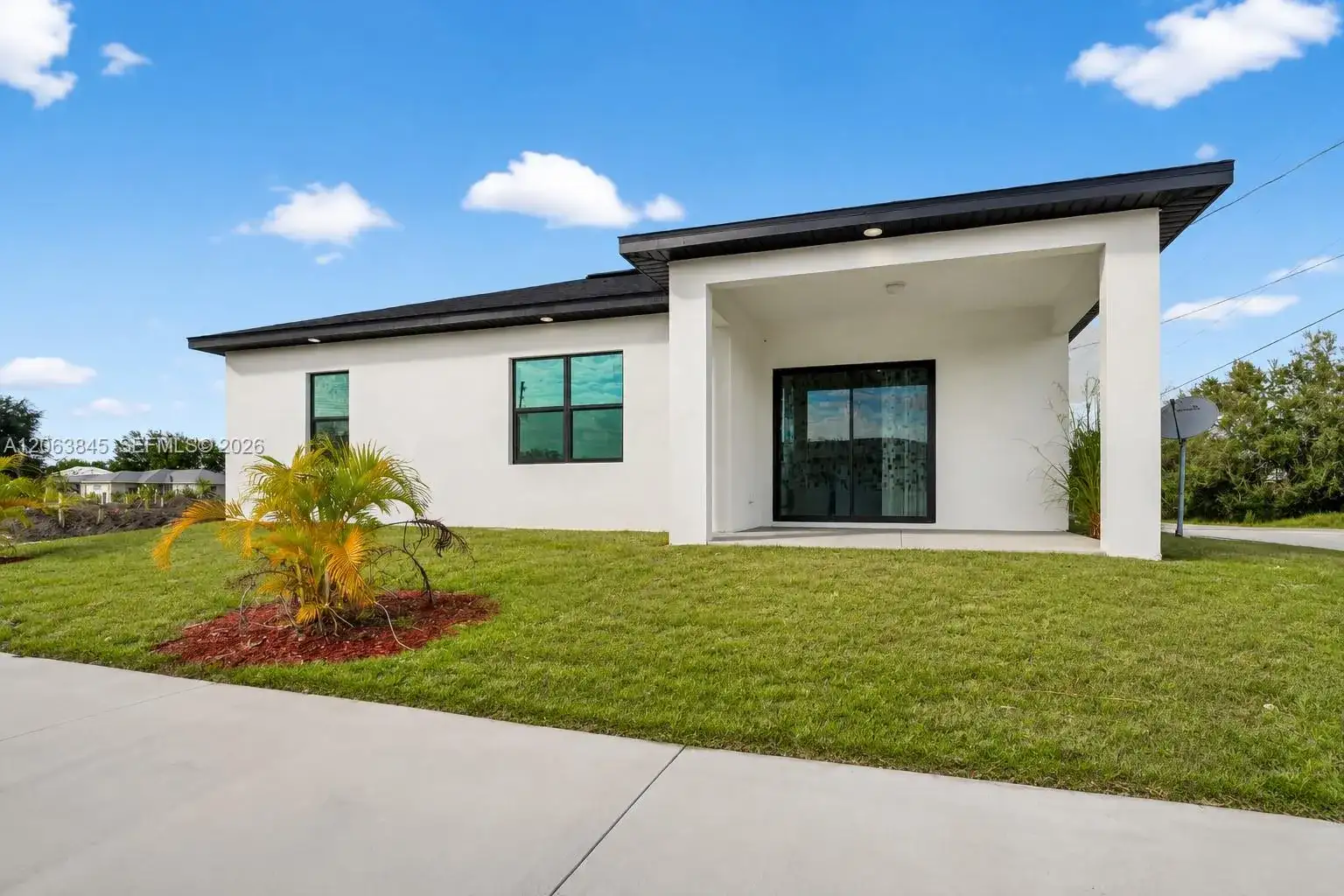2513 69th, Lehigh Acres FL 33971 photo 3